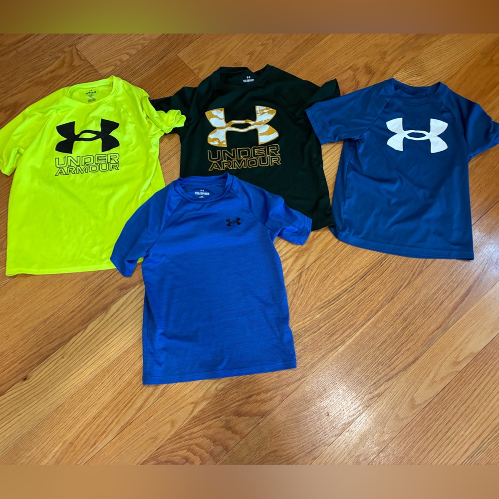 Under Armour Kids Short Sleeve Tees in Neon Yellow, Royal Blue, Black